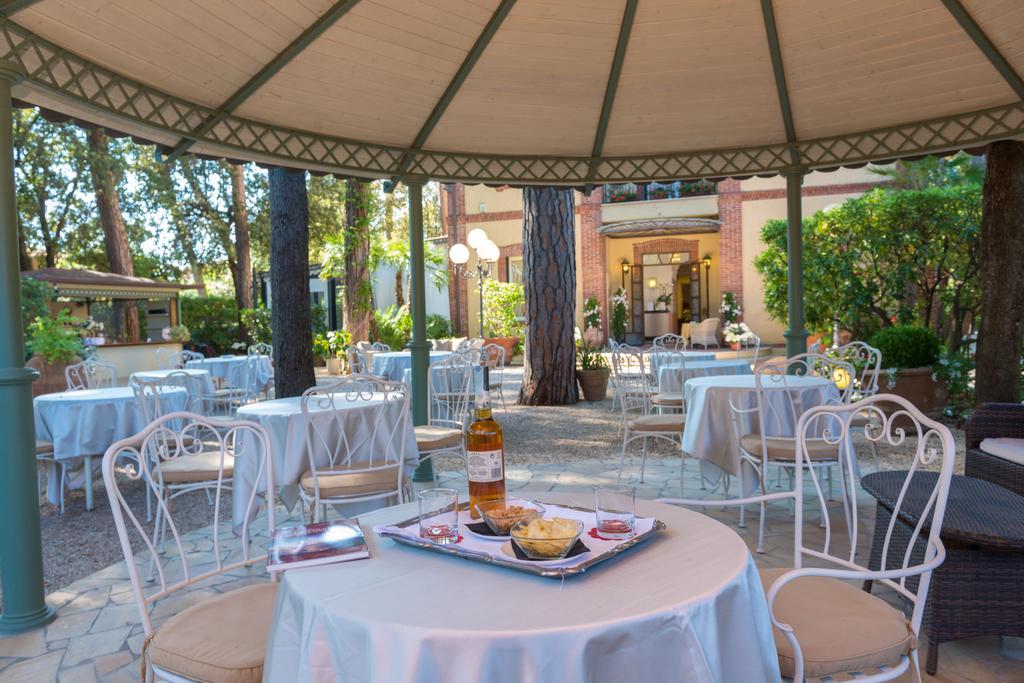 Hotel Villa Tiziana Marina di Pietrasanta Exterior photo