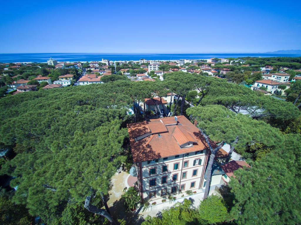 Hotel Villa Tiziana Marina di Pietrasanta Exterior photo